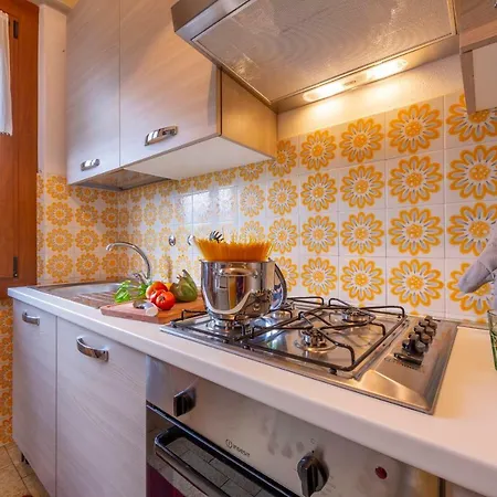 Sleeps 6 Wifi Appartement